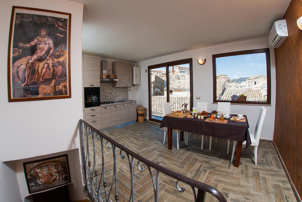 Umberto 33 Bed & Breakfast Piazza Armerina Exterior photo