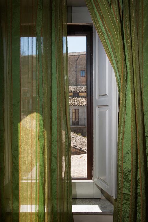 Umberto 33 Bed & Breakfast Piazza Armerina Room photo