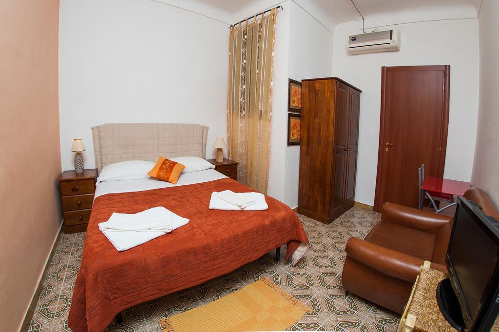 Umberto 33 Bed & Breakfast Piazza Armerina Room photo